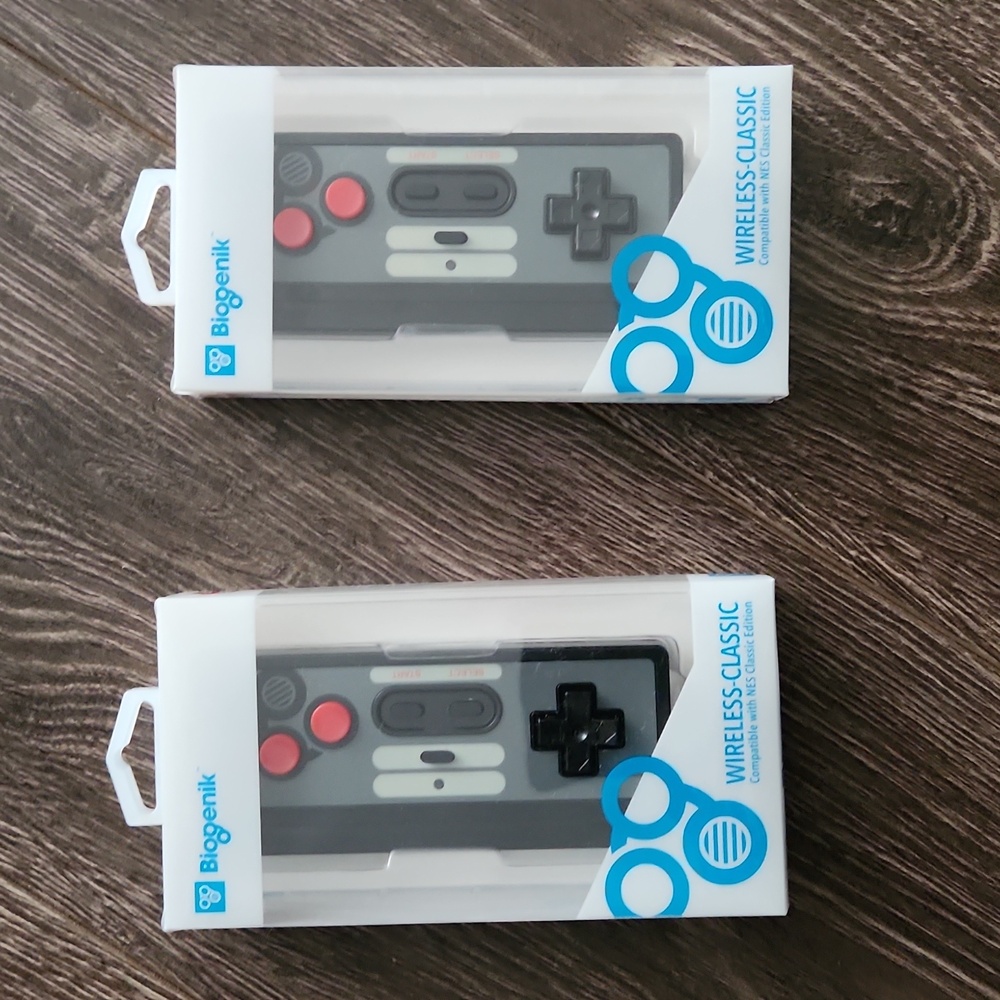 Lot Of 2 Wireless Classic NES Controller - New